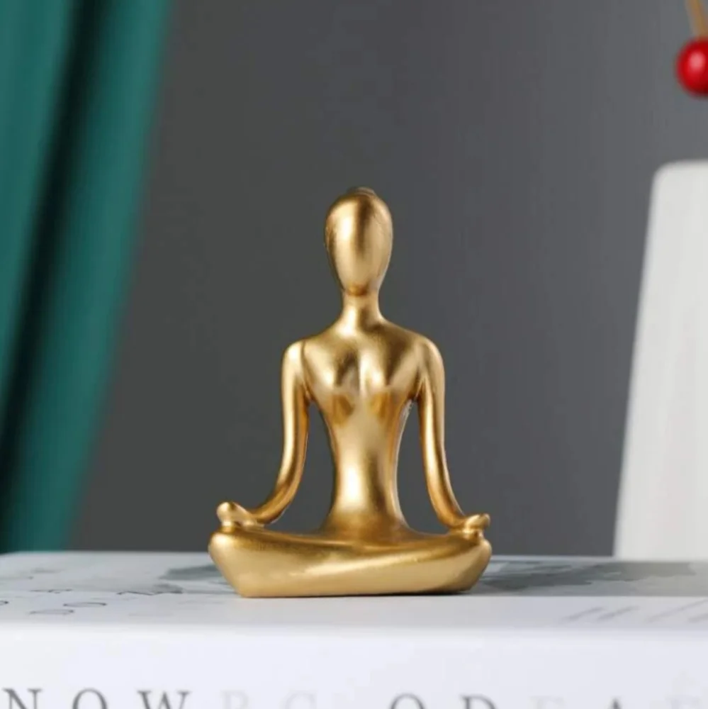 Rieki Figurine Polyresin - Picture 1 of 2